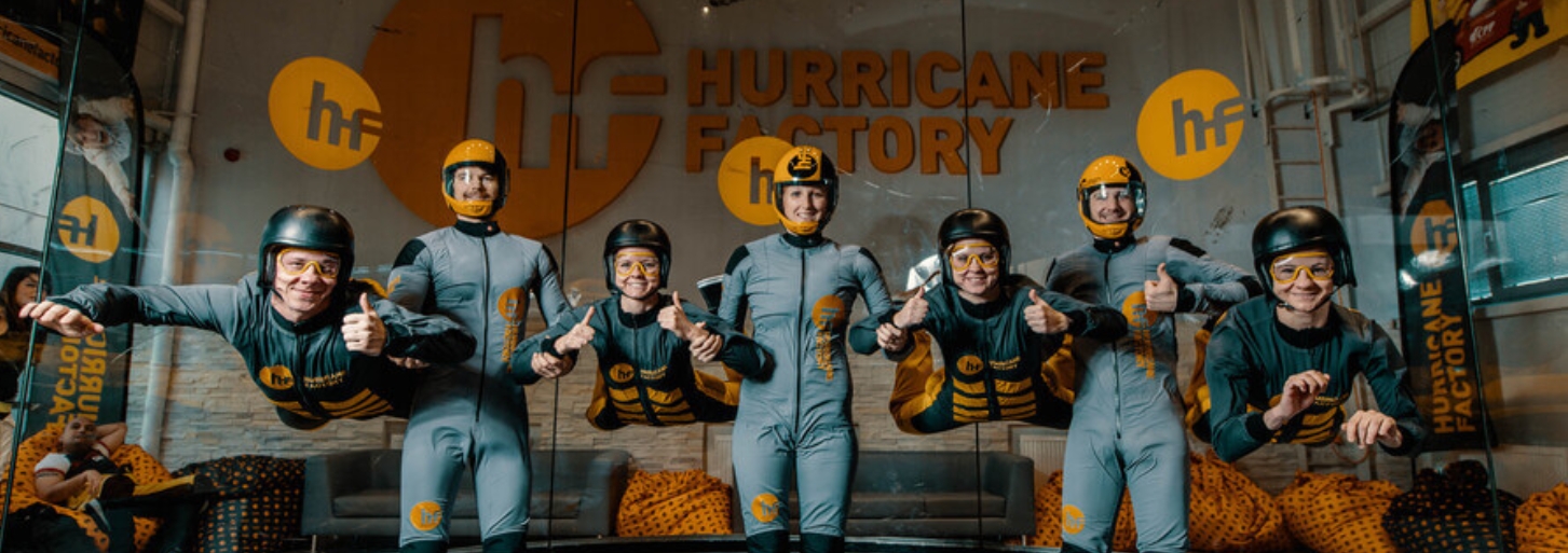 Hurricane Factory recenze: indoor skydiving očima návštěvníků Hurricane Factory recenze: indoor skydiving očima návštěvníků